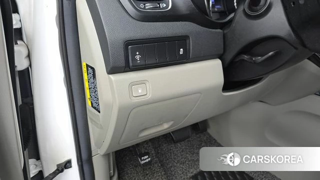 Kia The New Carnival id 4737429 из Кореи 10