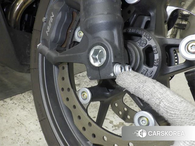 Honda CBR400R id 4184244 из Японии 10