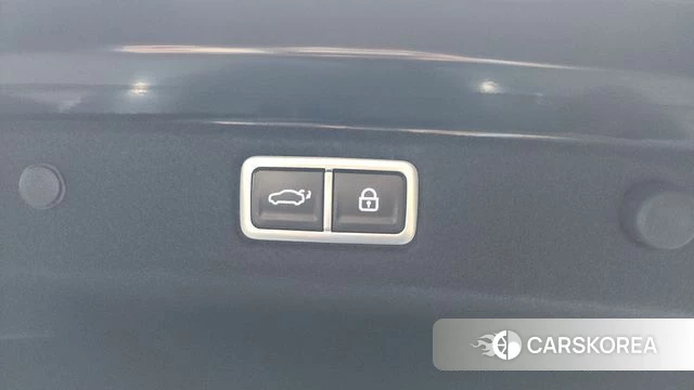 Hyundai Grandeur (GN7) id 4222647 из Кореи 10