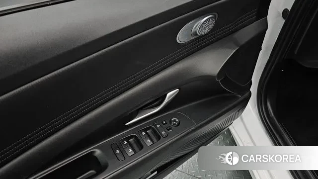 Hyundai Avante (CN7) id 3416777 из Кореи 10