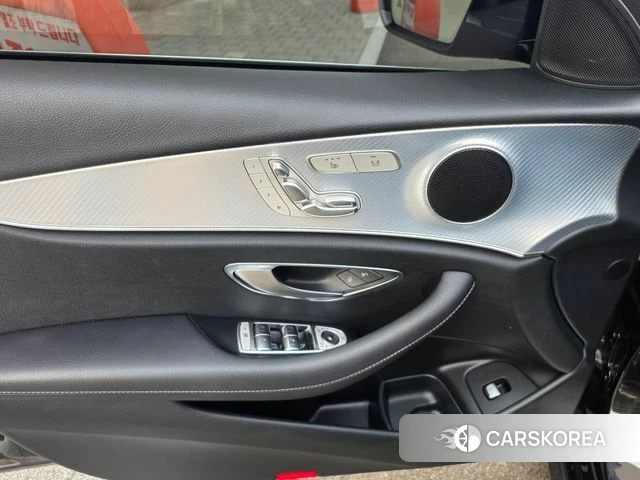 Mercedes-Benz E-Class W213 id 4600047 из Кореи 10