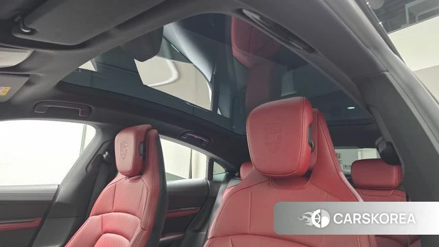 Porsche Taycan id 4344387 из Кореи 10