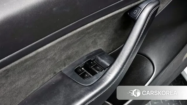 Tesla Model 3 id 3443795 из Кореи 10