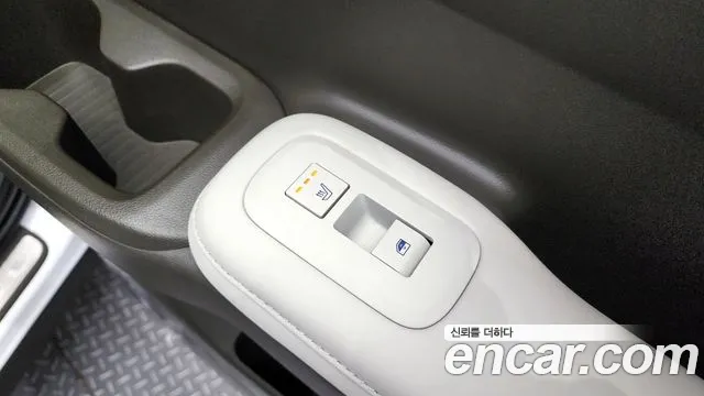 Hyundai Santa Fe (MX5) id 2815926 из Кореи 10