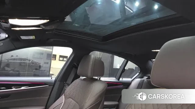 BMW 5 Series (G30) id 3026946 из Кореи 10