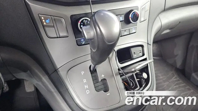 Hyundai The New Grand Starex id 2760434 из Кореи 10