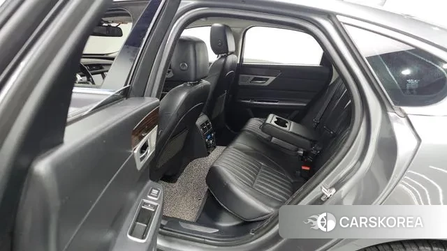 Jaguar XF (X260) id 3568549 из Кореи 10