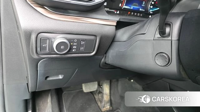 Ford Explorer 6th Generation id 4555540 из Кореи 10