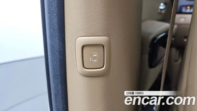 Kia The New Carnival id 2690689 из Кореи 10