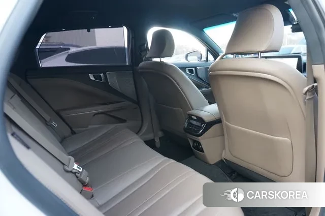 Kia K8 id 3705768 из Кореи 10