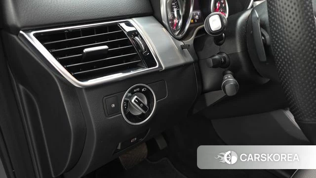 Mercedes-Benz GLE - Class W166 id 4900720 из Кореи 10