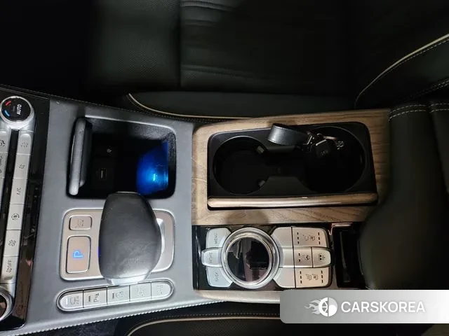 Genesis G90 id 3230503 из Кореи 10