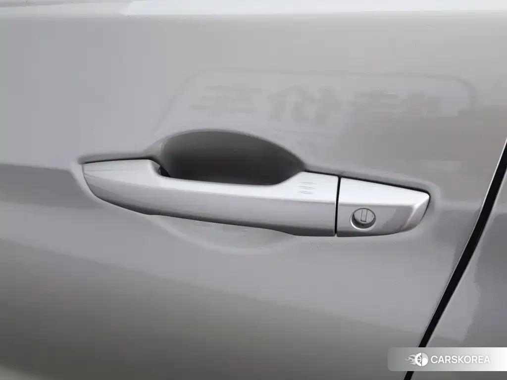 Honda UR-V id 4599817 из Китая 10