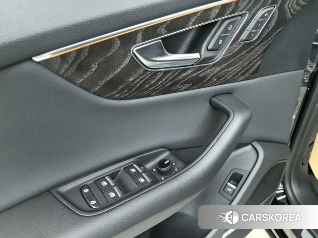 Audi Q8 id 4359607 из Китая 10