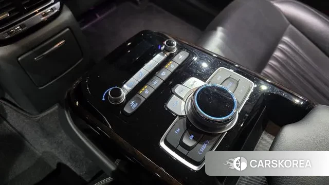 Genesis G90 id 3789369 из Кореи 10