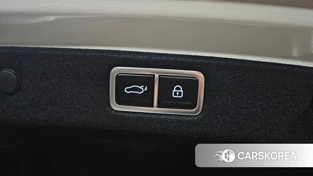 Hyundai Grandeur Hybrid (GN7) id 4640229 из Кореи 10