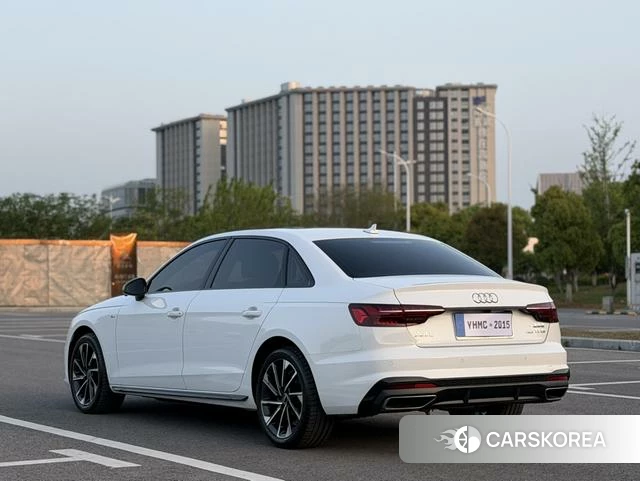 Audi A4L id 3983336 из Китая 10