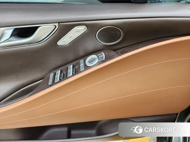 Genesis G80 (RG3) id 3752719 из Кореи 10