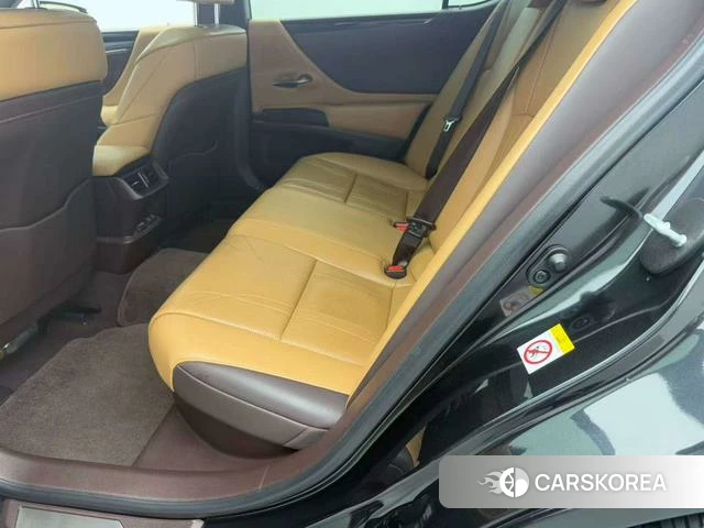 Lexus ES id 4222202 из Китая 10