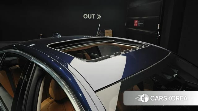 BMW 5 Series (G30) id 4246252 из Кореи 10