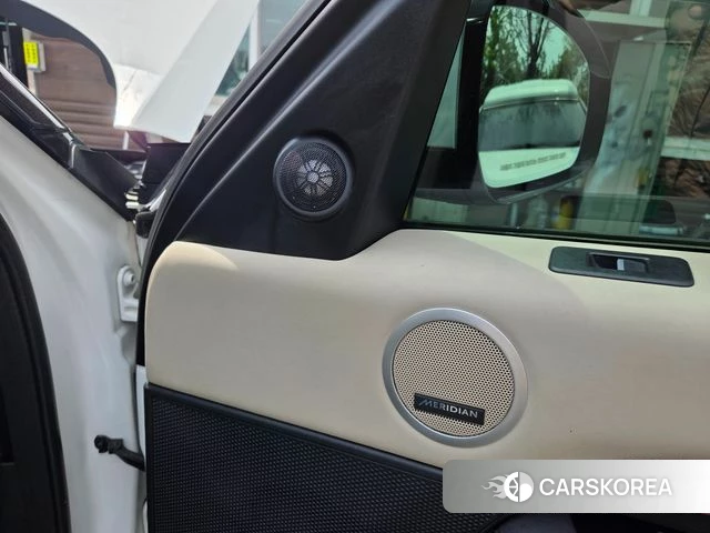 Land Rover Discovery 5 id 4019563 из Кореи 10