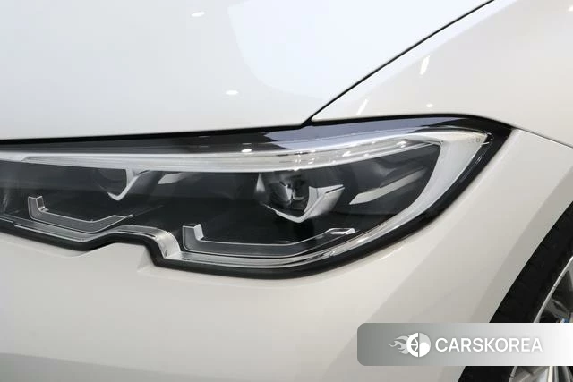 BMW 3 series id 4257775 из Китая 10