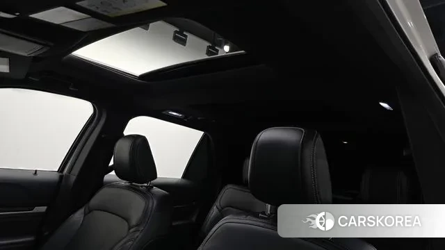 Ford Explorer id 3336650 из Кореи 10