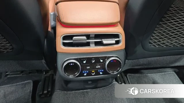 Genesis GV70 id 3457776 из Кореи 10