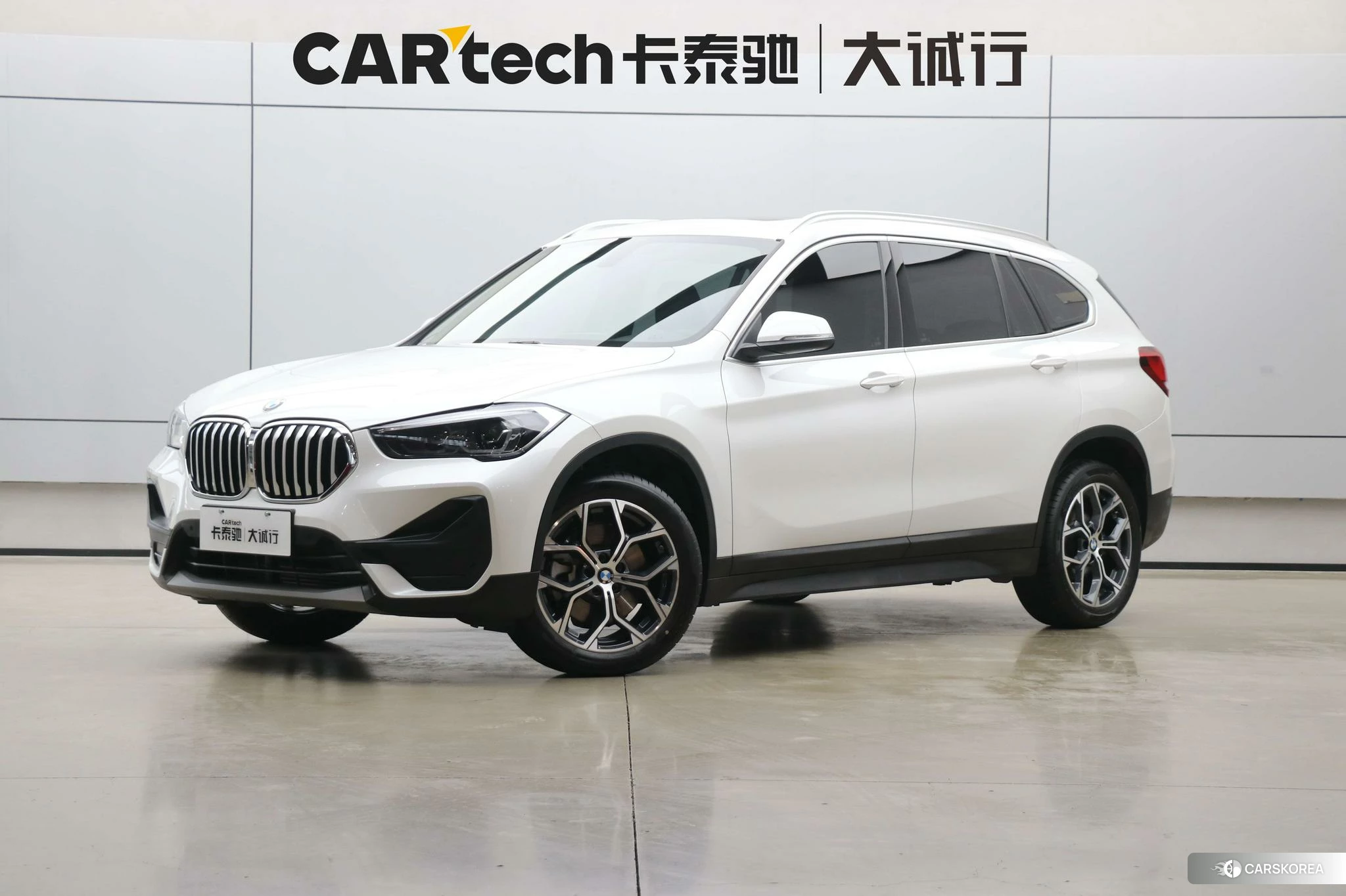 BMW X1 id 4467397 из Китая 10