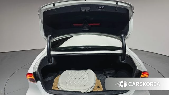 Hyundai The New Grandeur IG Hybrid id 4344954 из Кореи 10