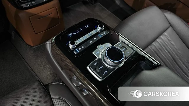 Genesis G90 id 4609372 из Кореи 10