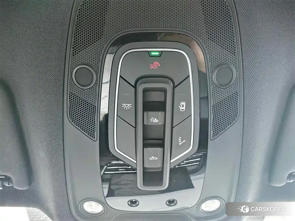 Audi Q5L id 4559805 из Китая 11