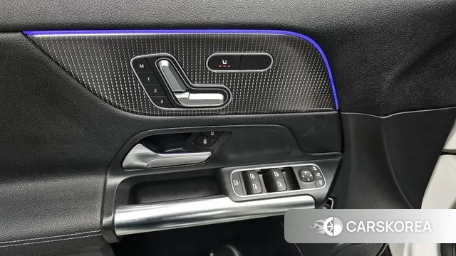 Mercedes-Benz GLA - Class H247 id 3753064 из Кореи 10