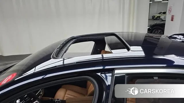 BMW 5 Series (G30) id 2989525 из Кореи 10