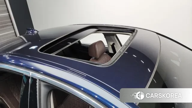 BMW 5 Series (G30) id 3578131 из Кореи 10