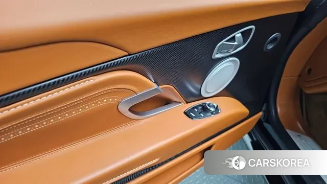 Aston Martin DB11 id 3000454 из Кореи 10