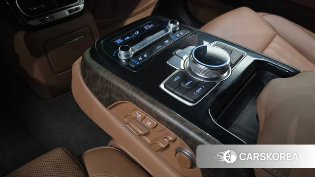 Genesis G90 id 4490772 из Кореи 10