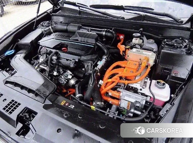 Hyundai Grandeur Hybrid (GN7) id 3365627 из Кореи 10