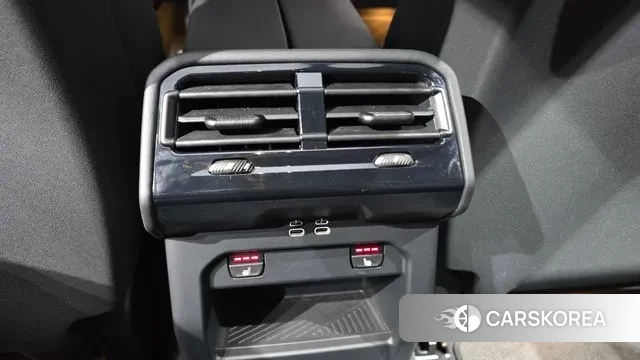 BMW 5 Series (G60) id 3310494 из Кореи 10