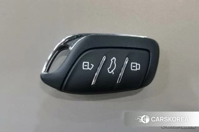 Roewe M7 DMH id 4190575 из Китая 10