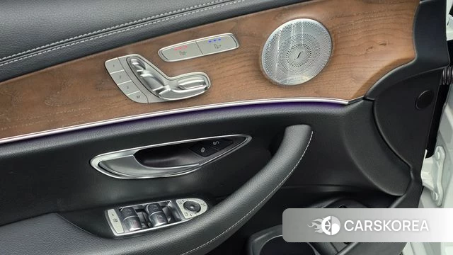 Mercedes-Benz E-Class W213 id 4881559 из Кореи 10