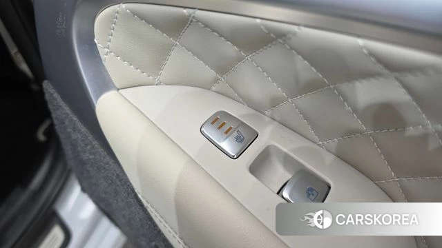 Genesis The New G70 id 4864567 из Кореи 10