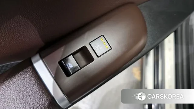 Hyundai Grandeur Hybrid (GN7) id 3599969 из Кореи 10