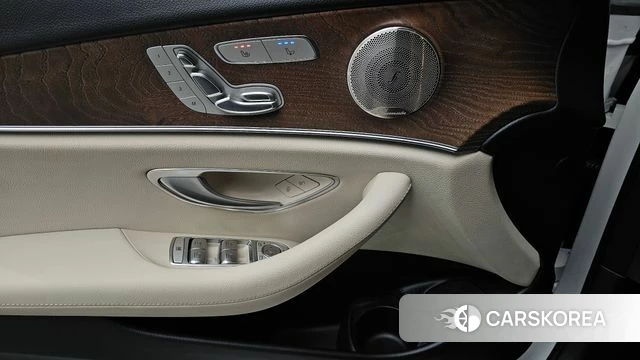Mercedes-Benz E-Class W213 id 3858877 из Кореи 10