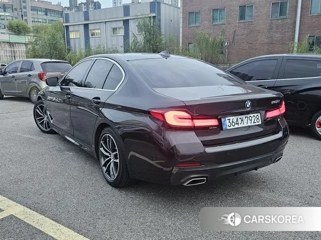 BMW 5 Series (G30) id 3315466 из Кореи 10