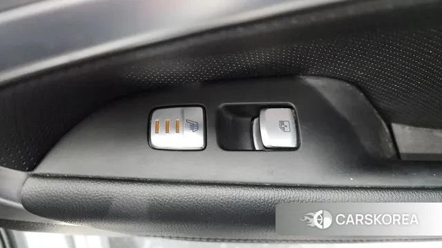 Genesis G70 id 3324747 из Кореи 10