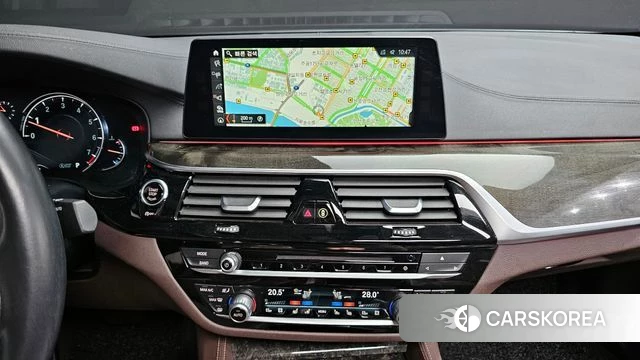 BMW 5 Series (G30) id 3814237 из Кореи 10