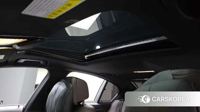 BMW 5 Series (G30) id 3621953 из Кореи 10