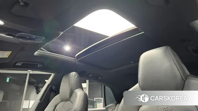 Audi Q8 (4M) id 3621451 из Кореи 10