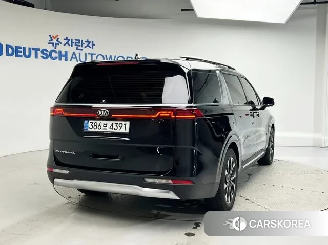 Kia Carnival 4th generation id 3519609 из Кореи 10